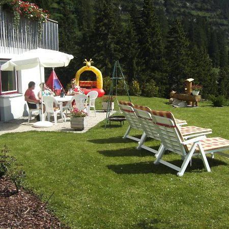 Aparthotel Haus Annette Schröcken Exterior foto