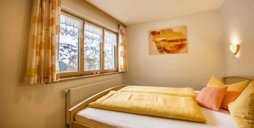 Aparthotel Haus Annette Schröcken Exterior foto